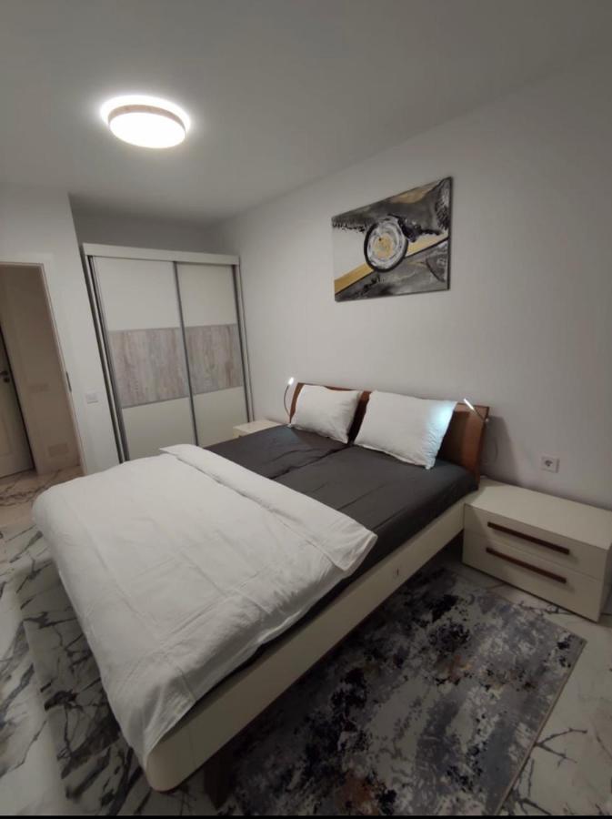 Apartament Vivo Apartment ฟลอเรชติ ภายนอก รูปภาพ